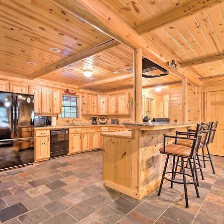 Broken Bow Retreat On 2 Acres With Hot Tub And Deck! Villa Exterior photo